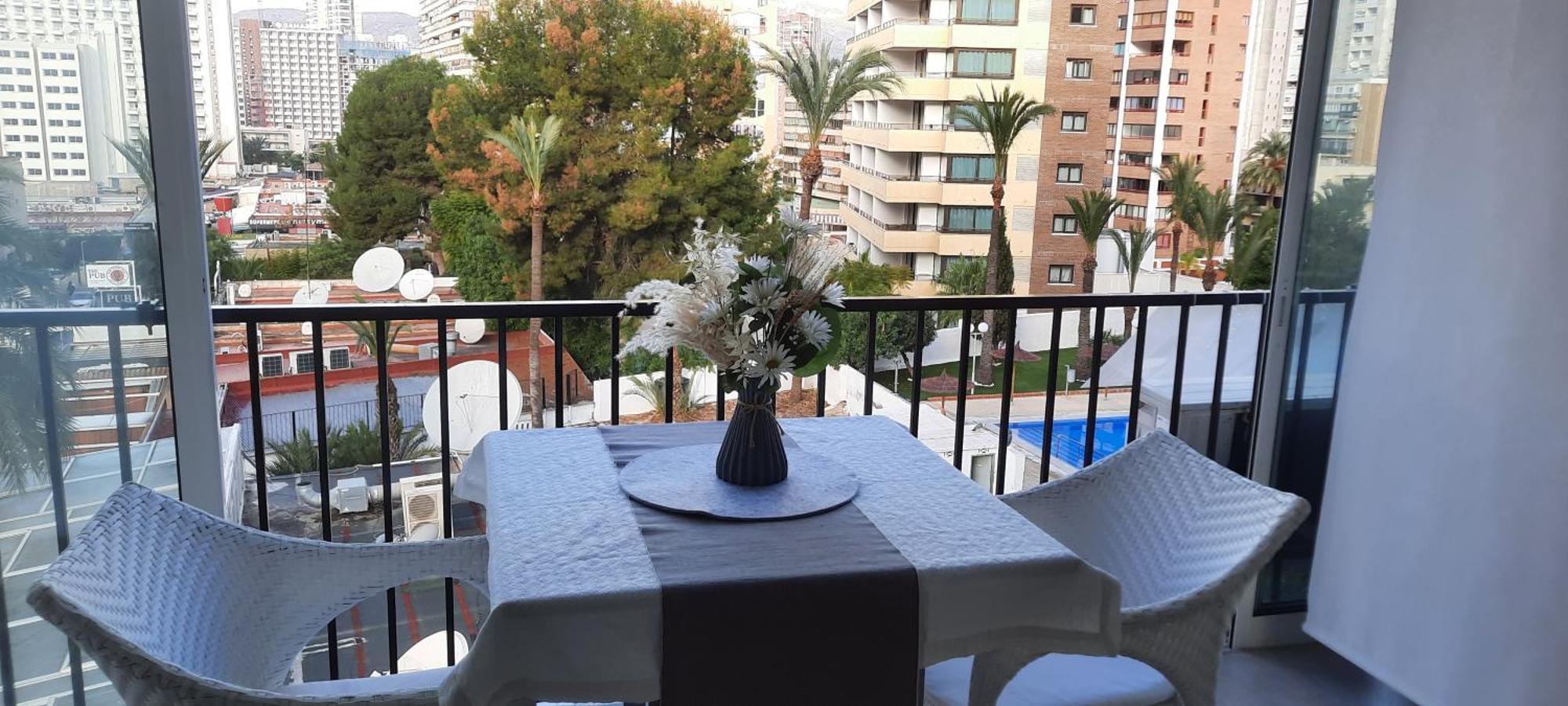 Happy Loix Wifi Aa Garage Pool Apartment เบนิดอร์ม ภายนอก รูปภาพ